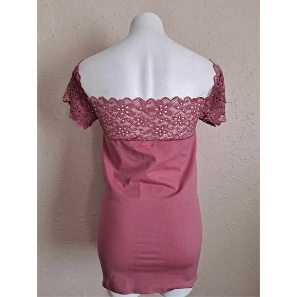 Soho Lady Muave Pink Lace Top - Picture 3 of 5